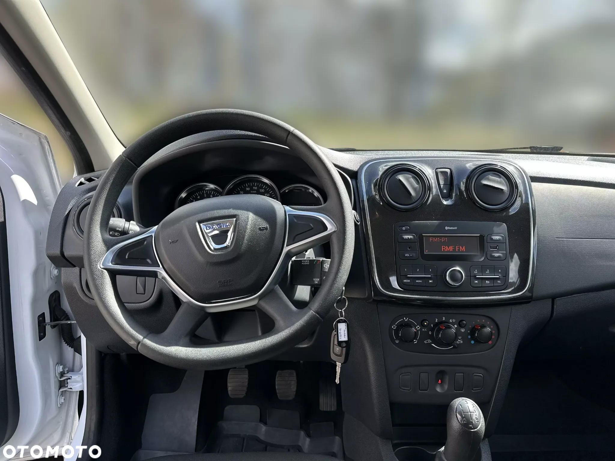 Dacia Sandero - 14