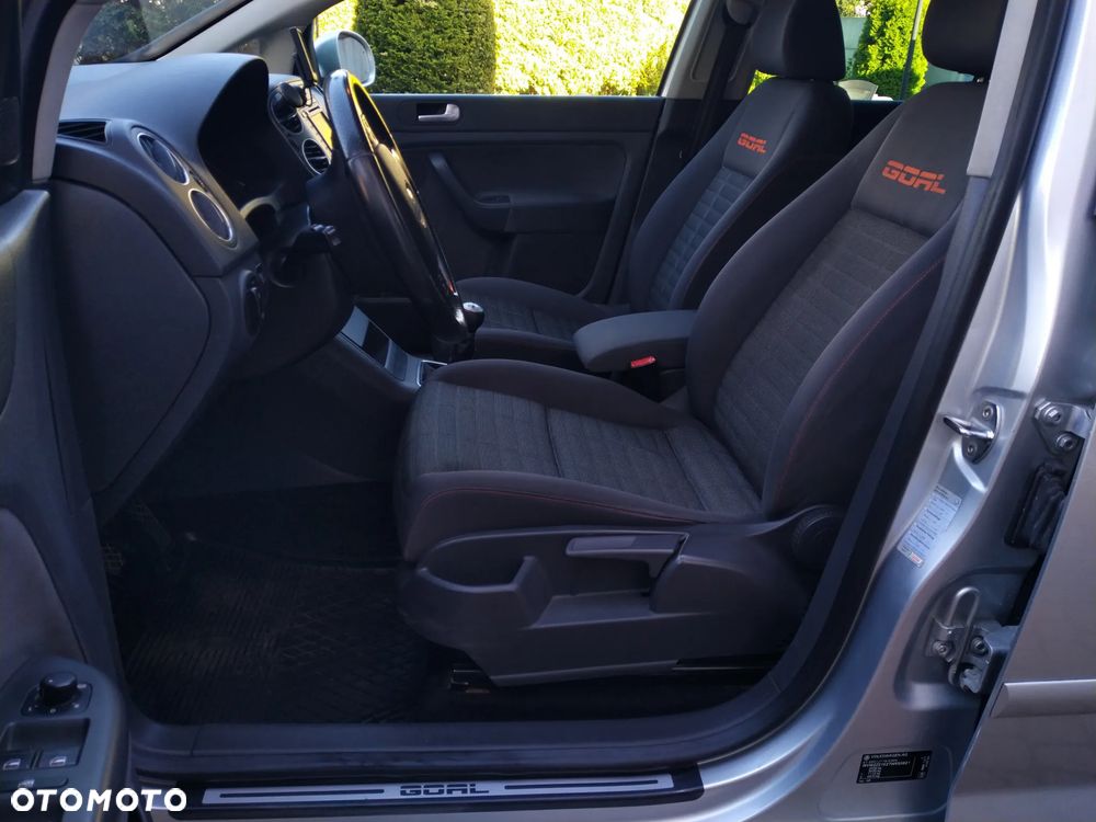 Volkswagen Golf Plus 2.0 TDI Goal - 17