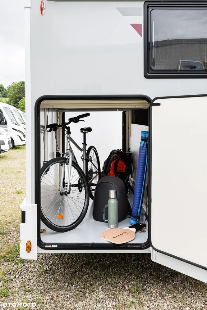 McLOUIS MC4 879 - 5 osobowy - 31