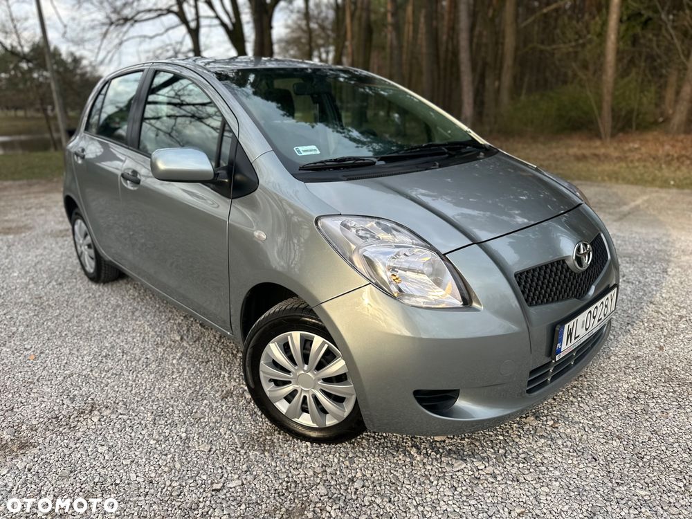 Toyota Yaris 1.0 Luna A/C - 1