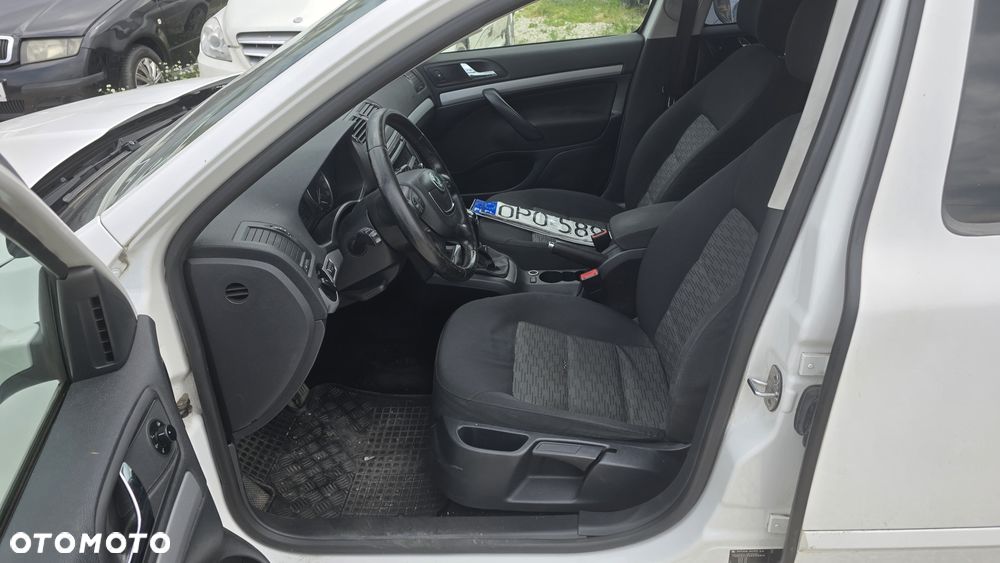Skoda Octavia 2.0 TDI DPF Elegance - 12