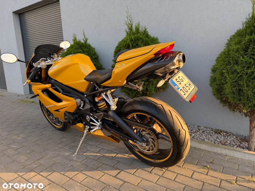Triumph Daytona - 7