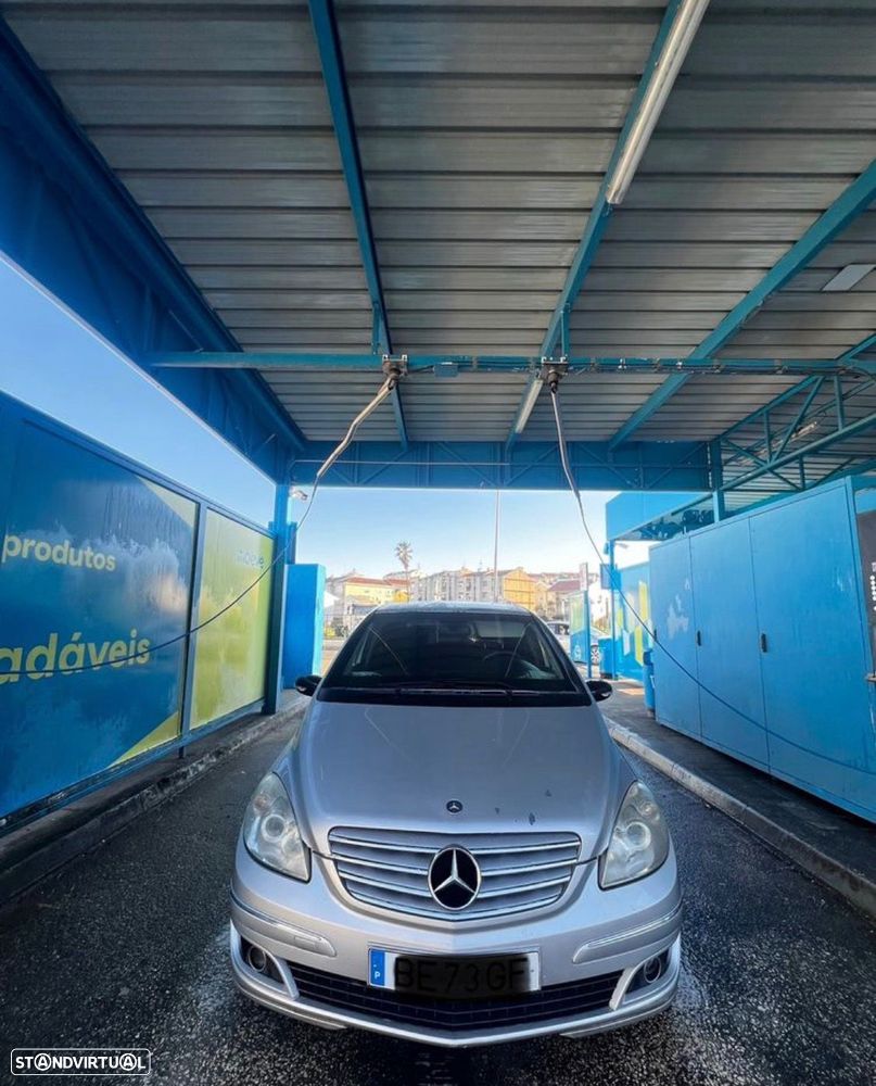 Mercedes-Benz B 200 CDI Autotronic - 10