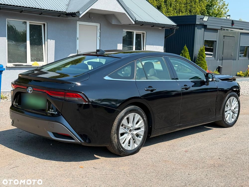 Toyota Mirai - 2