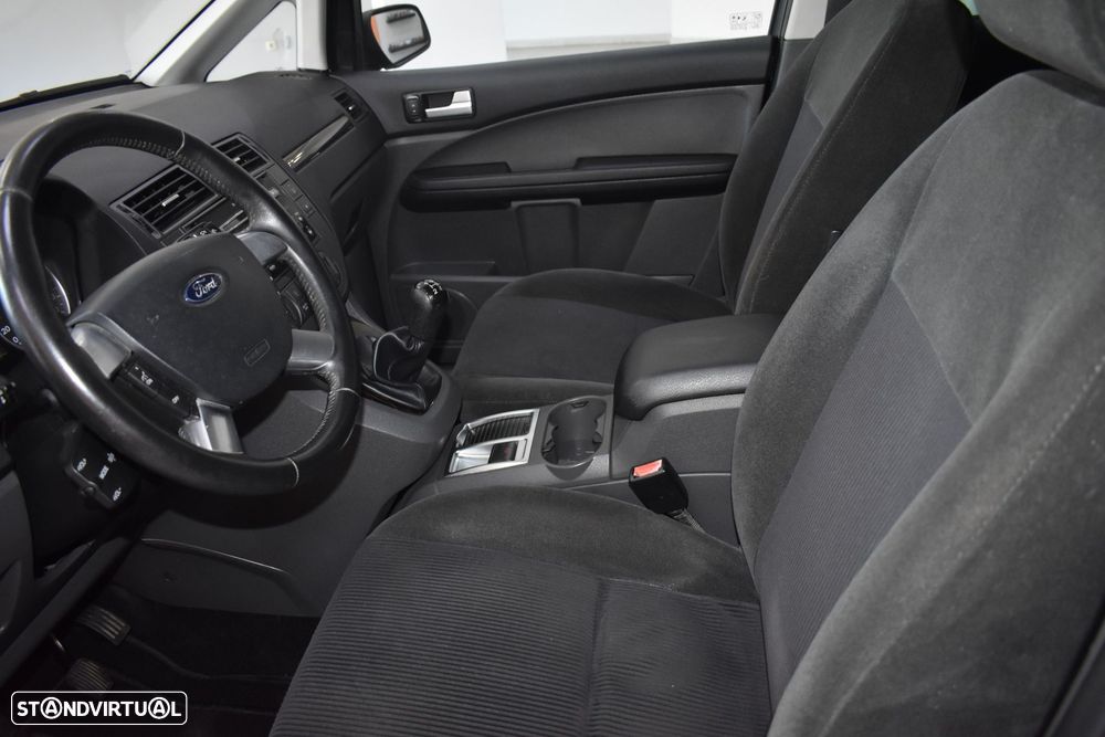 Ford Focus C-Max 1.6 TDCi Ghia - 21