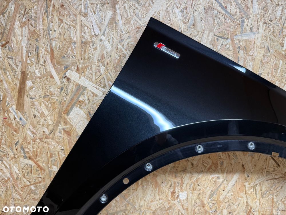 BŁOTNIK PRZÓD PRAWY PRZEDNI PRAWY AUDI Q5 II FY 80A CZARNY METALIK LY9T - 24