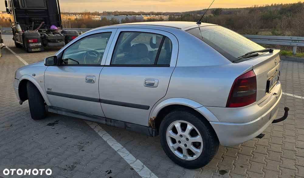 Opel Astra 1.7 DTI - 4