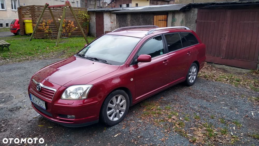 Toyota Avensis 2.0 VVT-i Sol - 1