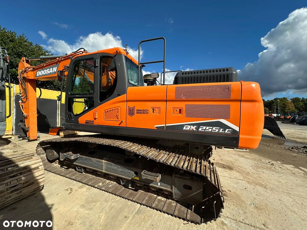 Doosan DX255LC-7
