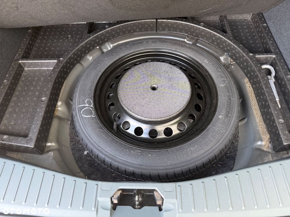 Ford C-MAX 1.0 EcoBoost Start-Stopp-System Champions Edition - 27