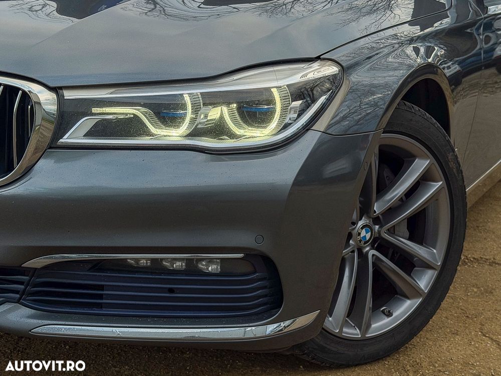 BMW Seria 7 740d xDrive - 28