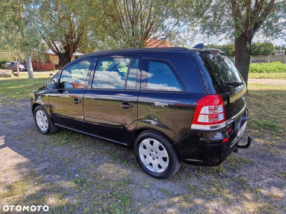 Opel Zafira 1.8 - 4