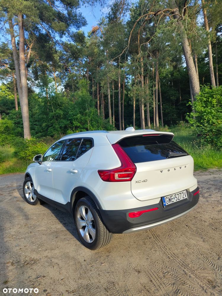 Volvo XC 40 T2 Momentum Pro - 6