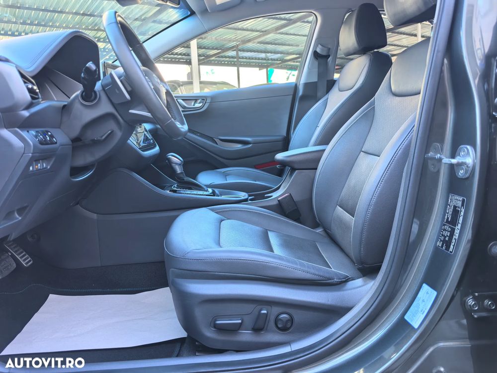 Hyundai IONIQ 1.6 141CP Exclusive - 8