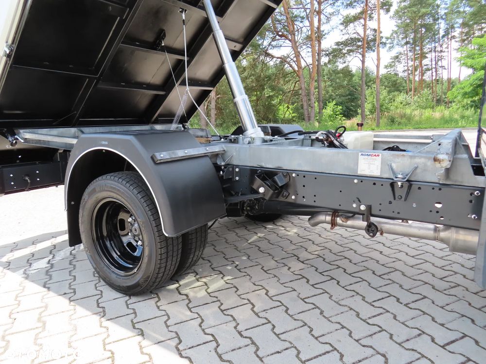 Iveco DAILY 35C16 Doka Dubel Brygadowy MIXTO 6-Cio Os.+755 Kg Ład. Wywrotka Kiper Wywrot x 3 str. 3100 mm Długość + Stelaż i Plandeka 2100 mm Wysokość Renomowanej Firmy RomCar Rozstaw Osi 3750 mm Blokada Tylnego Mostu WZMACNIANY HAK 3500 Kg 55 Tys Km Przeb. Stan Auta JAK NOWY POLECAM - 11