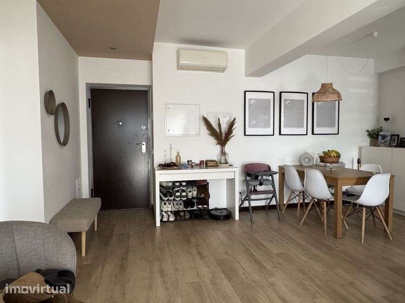 Apartamento T2 na Rua Professor Doutor Egas Moniz, Montenegro - Grande imagem: 5/12