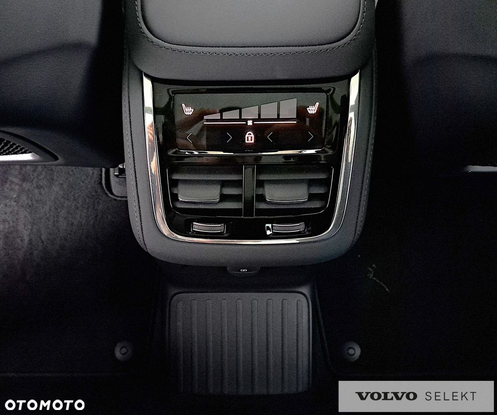 Volvo XC 90 - 28