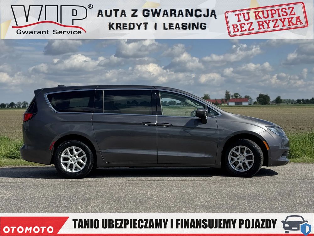 Chrysler Pacifica - 14
