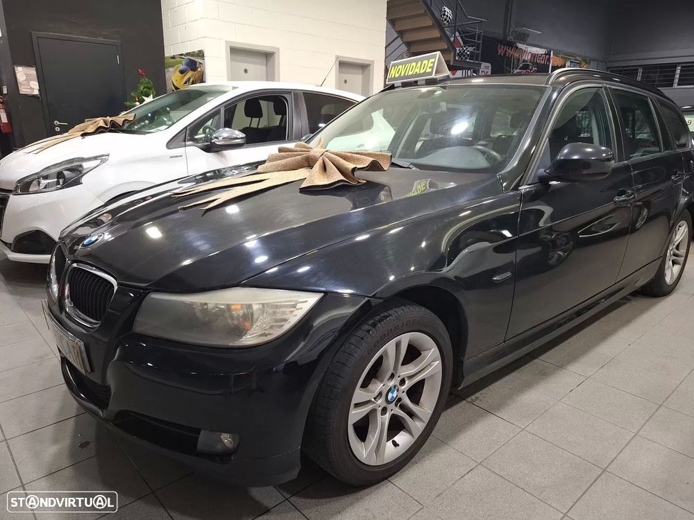 BMW 318 d Touring - 11