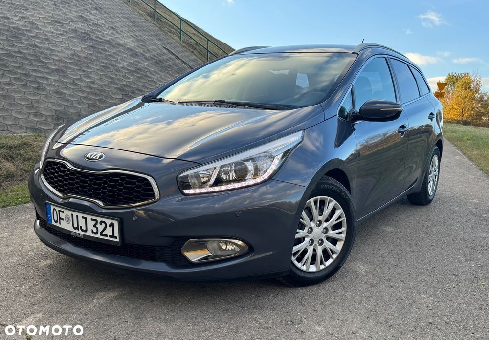 Kia Ceed 1.6 GDI Platinum Edition - 22