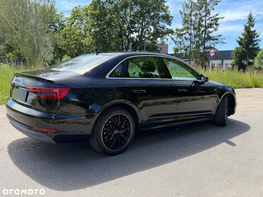 Audi A4 Limousine - 3
