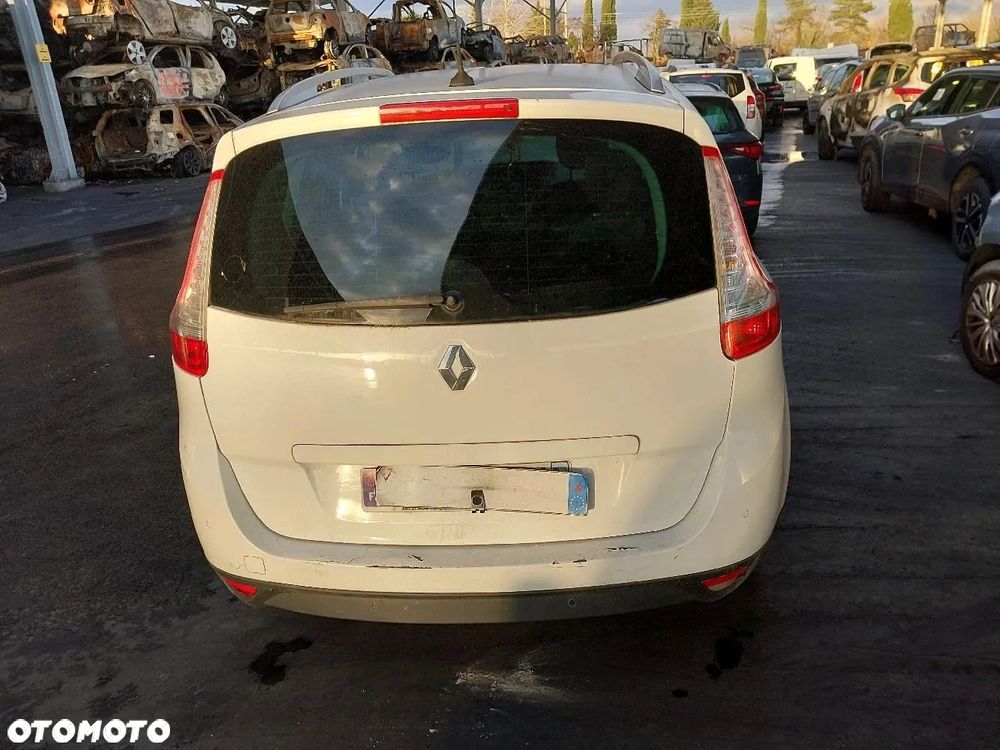 Renault Grand Scenic - 4
