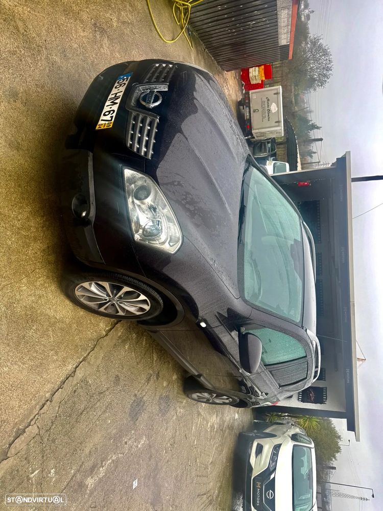 Nissan Qashqai 2.0 dCi Tekna Sport 18 - 21