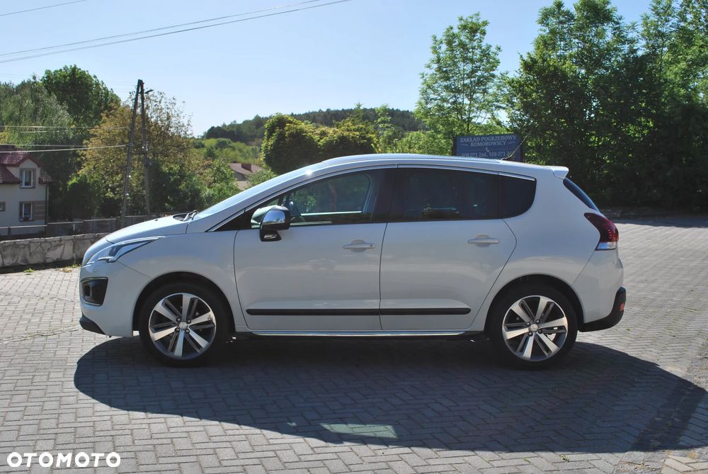 Peugeot 3008 HDi 115 Allure - 4