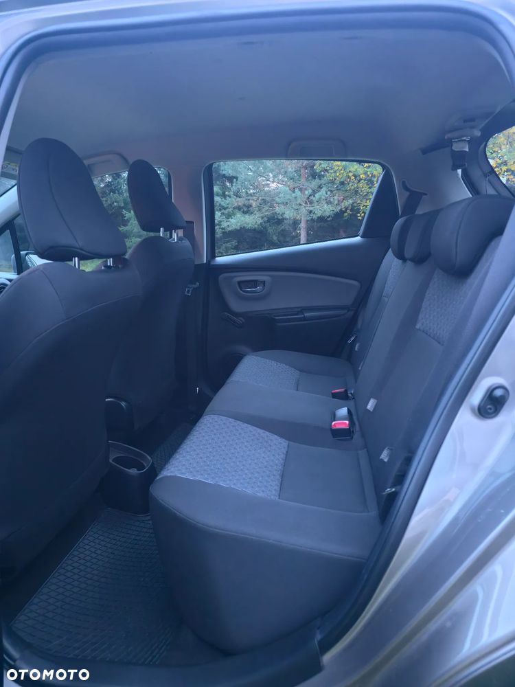 Toyota Yaris - 26