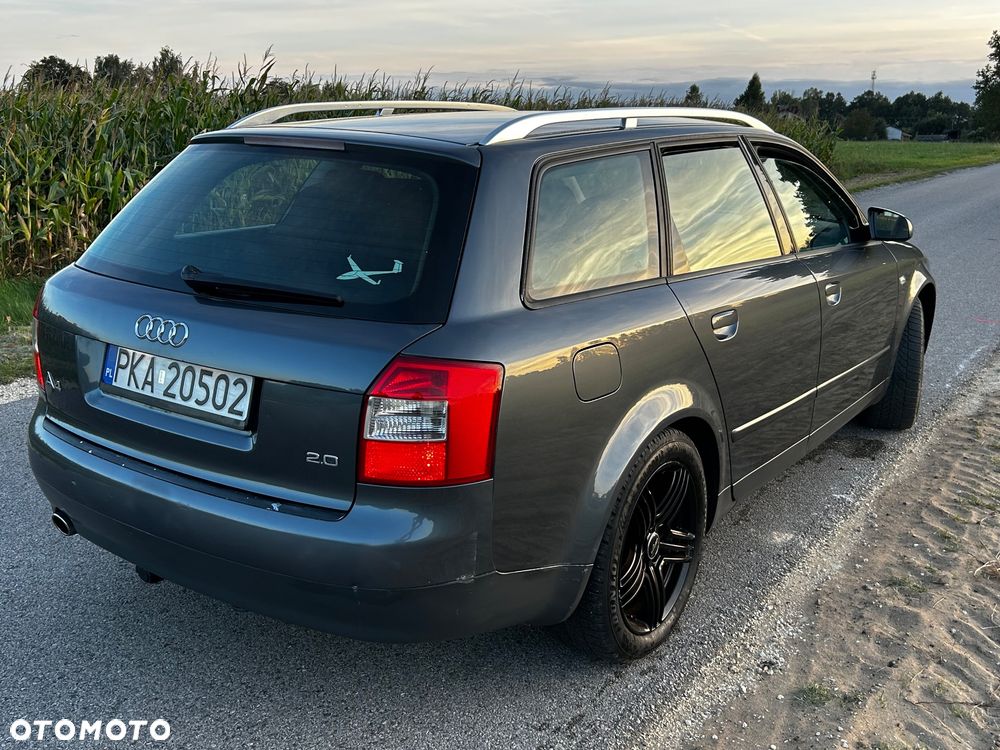 Audi A4 Avant - 14
