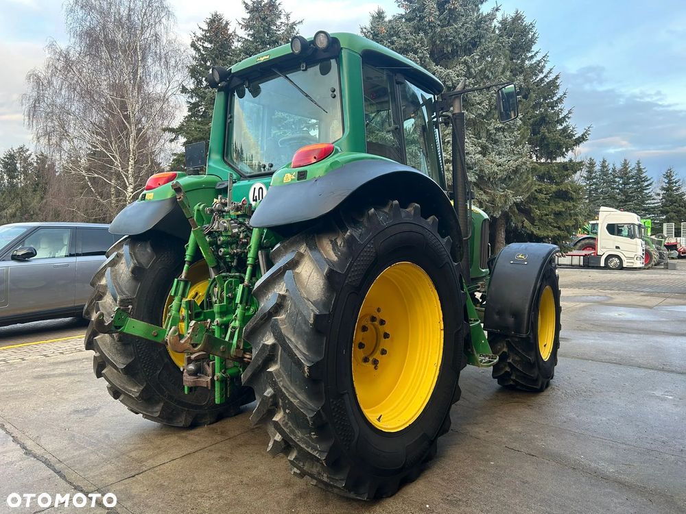 John Deere 6820 - 7