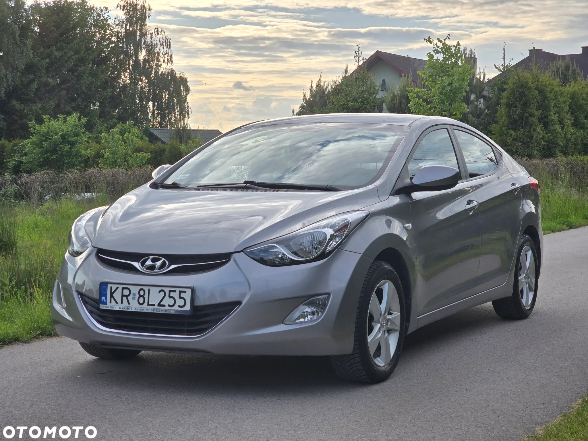 Hyundai Elantra 1.6 Comfort - 3