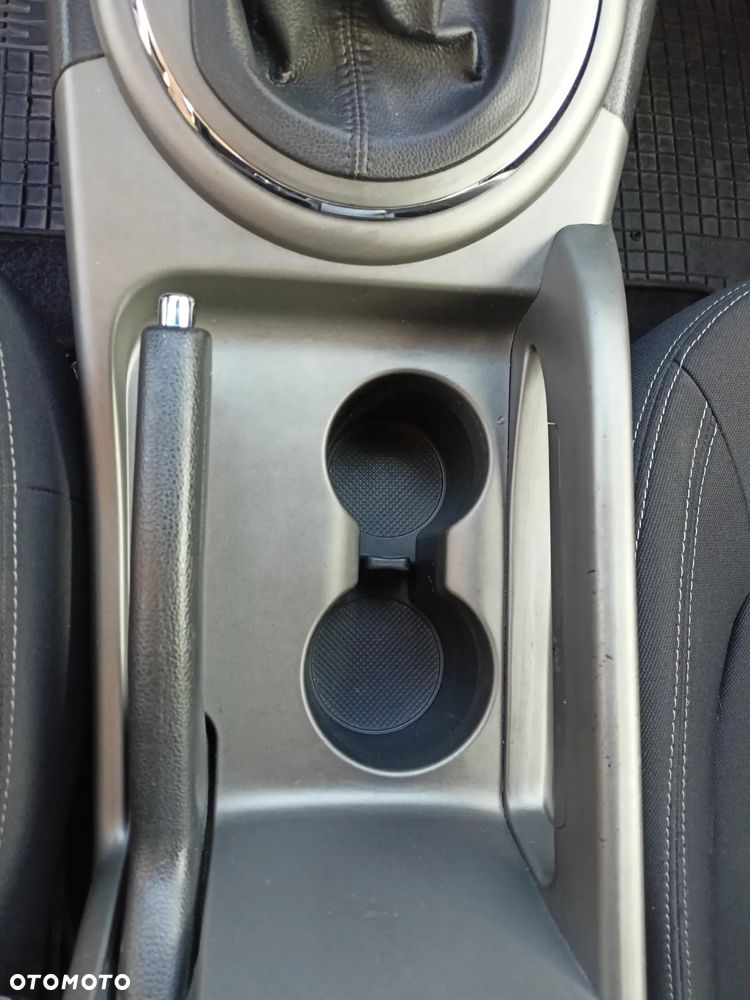 Kia Sportage 1.6 GDI L 2WD - 12