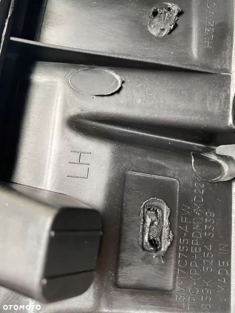 Osłona Ramka Lampy przód Ford F150 Raptor LH - 5