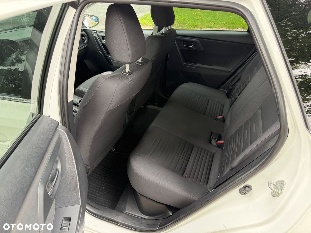 Toyota Auris Hybrid 135 Premium - 7