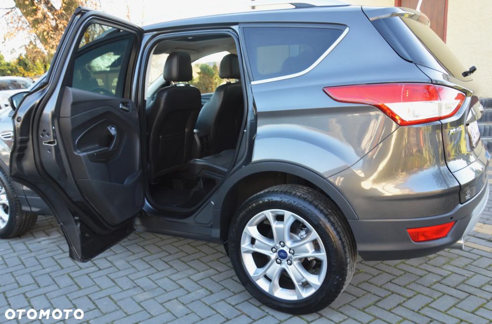 Ford Kuga - 36