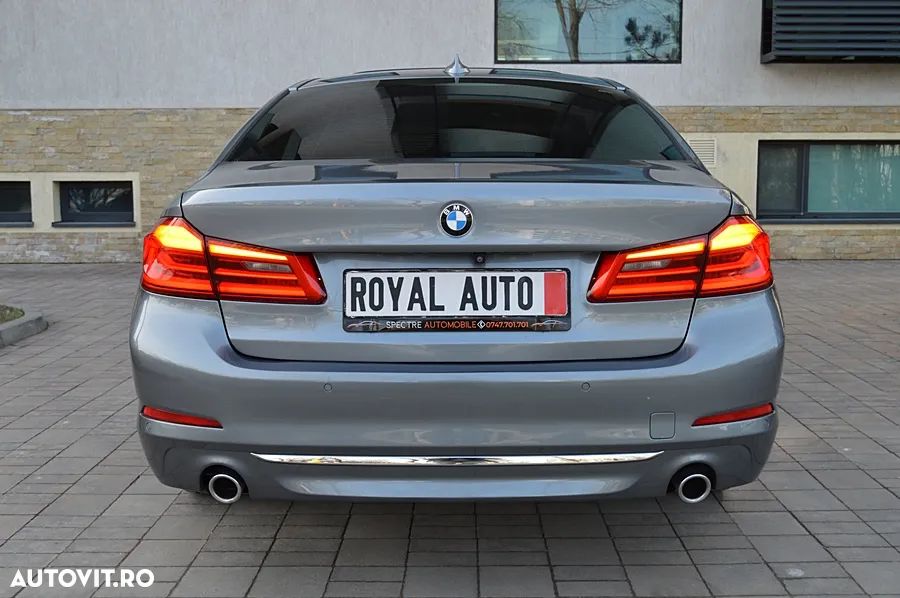 BMW Seria 5 520d Efficient Dynamics Edition Aut. Luxury Line - 10