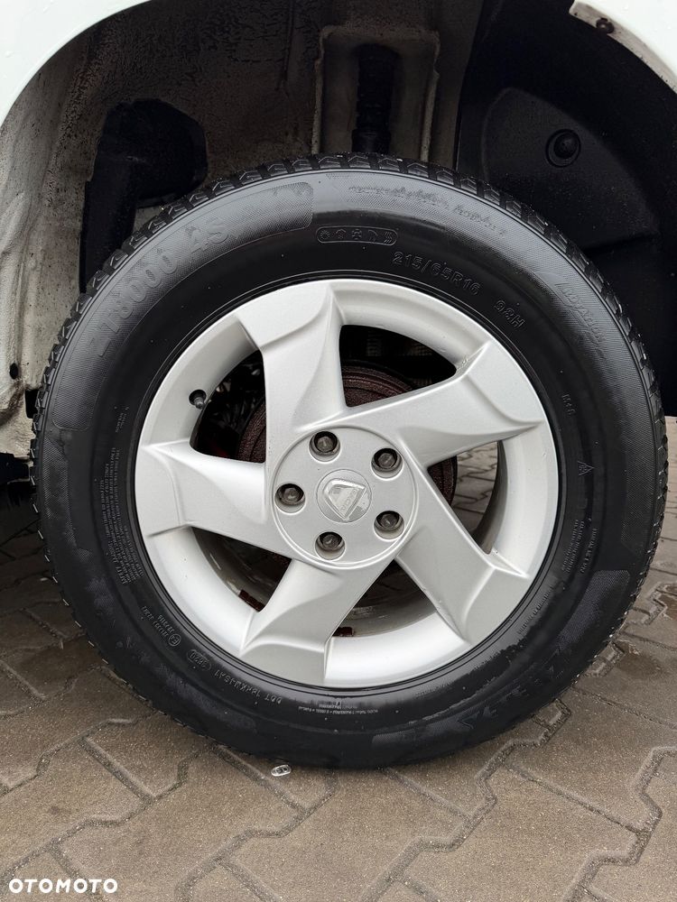 Dacia Duster 1.5 dCi Laureate - 7