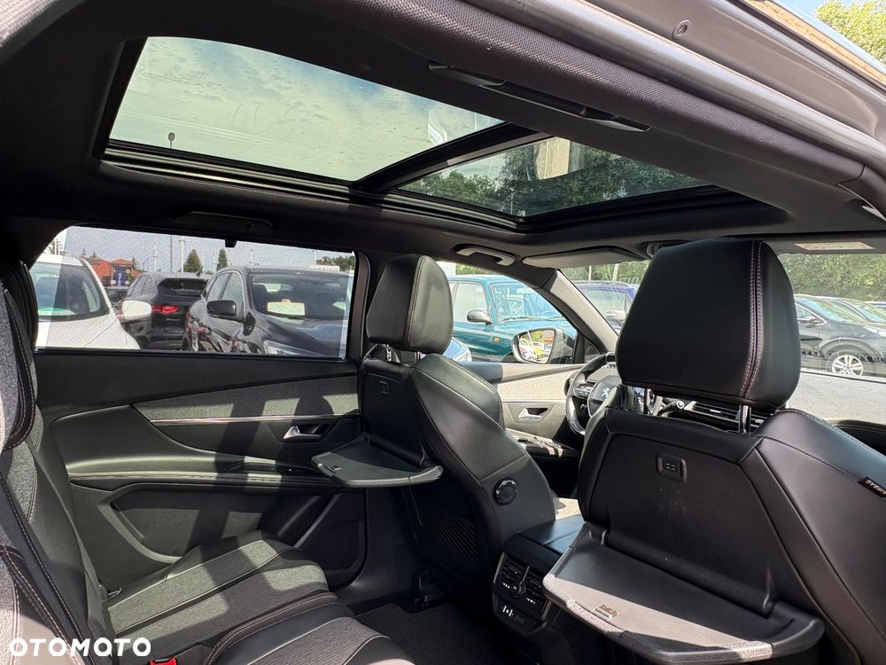 Peugeot 5008 - 12