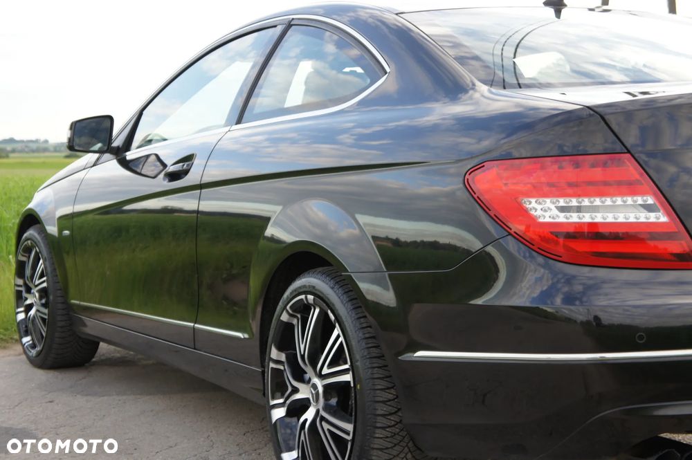Mercedes-Benz Klasa C 180 BlueEFFICIENCY - 7