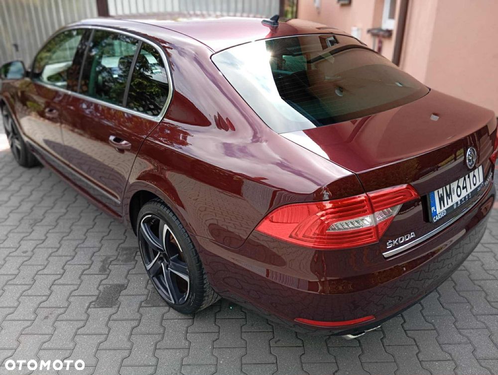 Skoda Superb 1.8 TSI Business DSG - 6