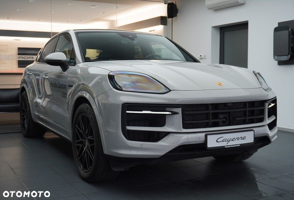 Porsche Cayenne S E-Hybrid PHEV - 4