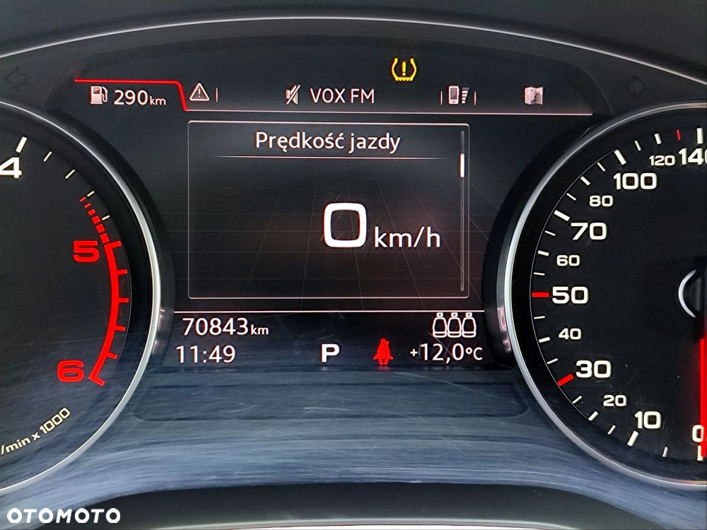 Audi A4 Limousine - 8