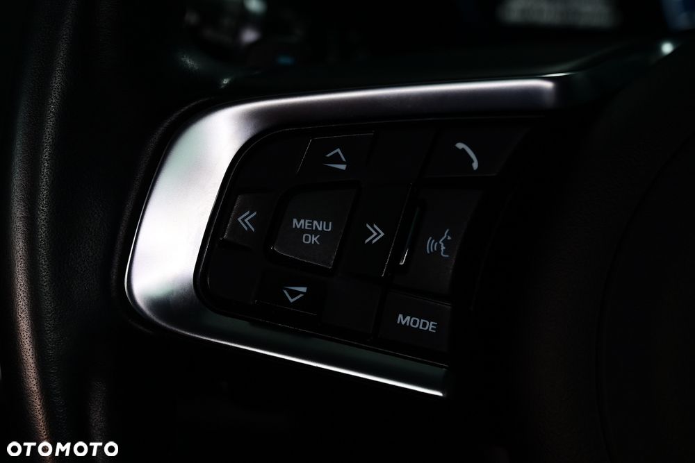 Jaguar F-Pace - 28