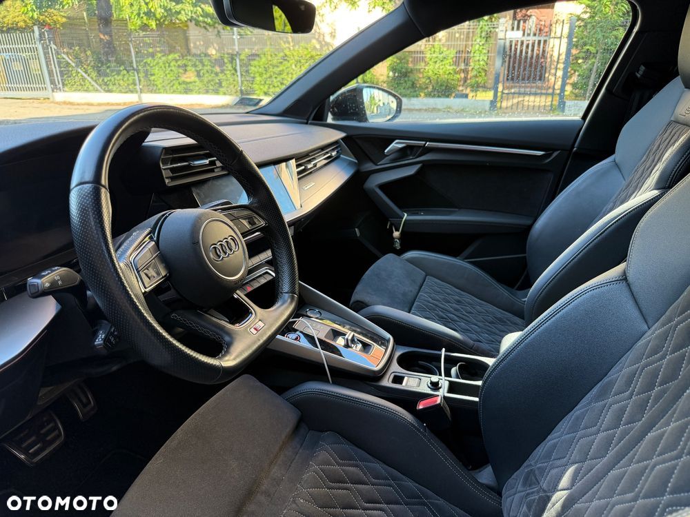 Audi S3 2.0 TFSI Quattro S tronic - 1