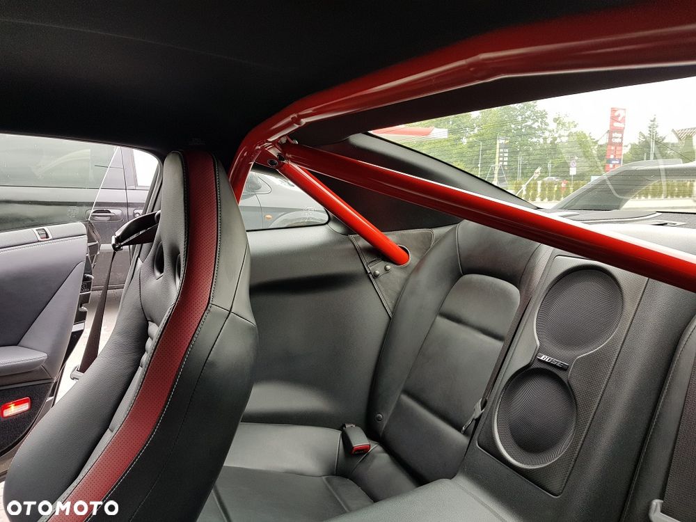 Nissan GT-R - 23