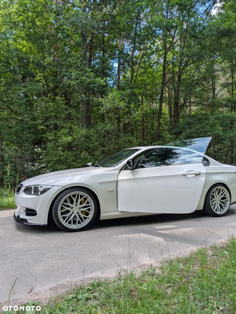 BMW Seria 3 335i - 2
