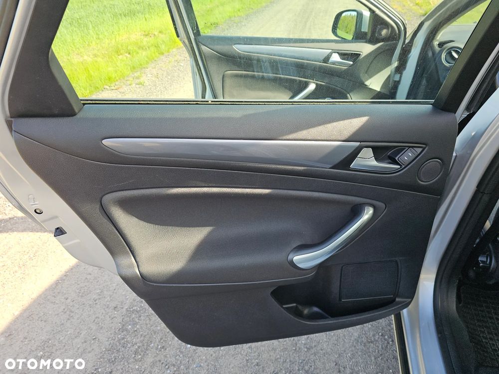 Ford Mondeo 2.0 TDCi Trend - 11