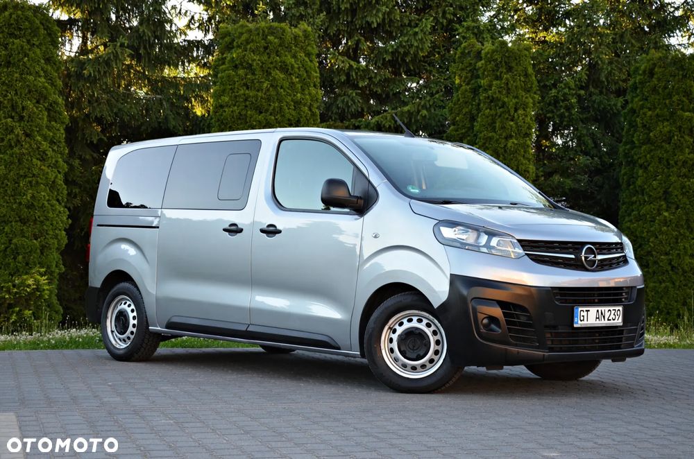 Opel Vivaro Standard Flexcab - 12