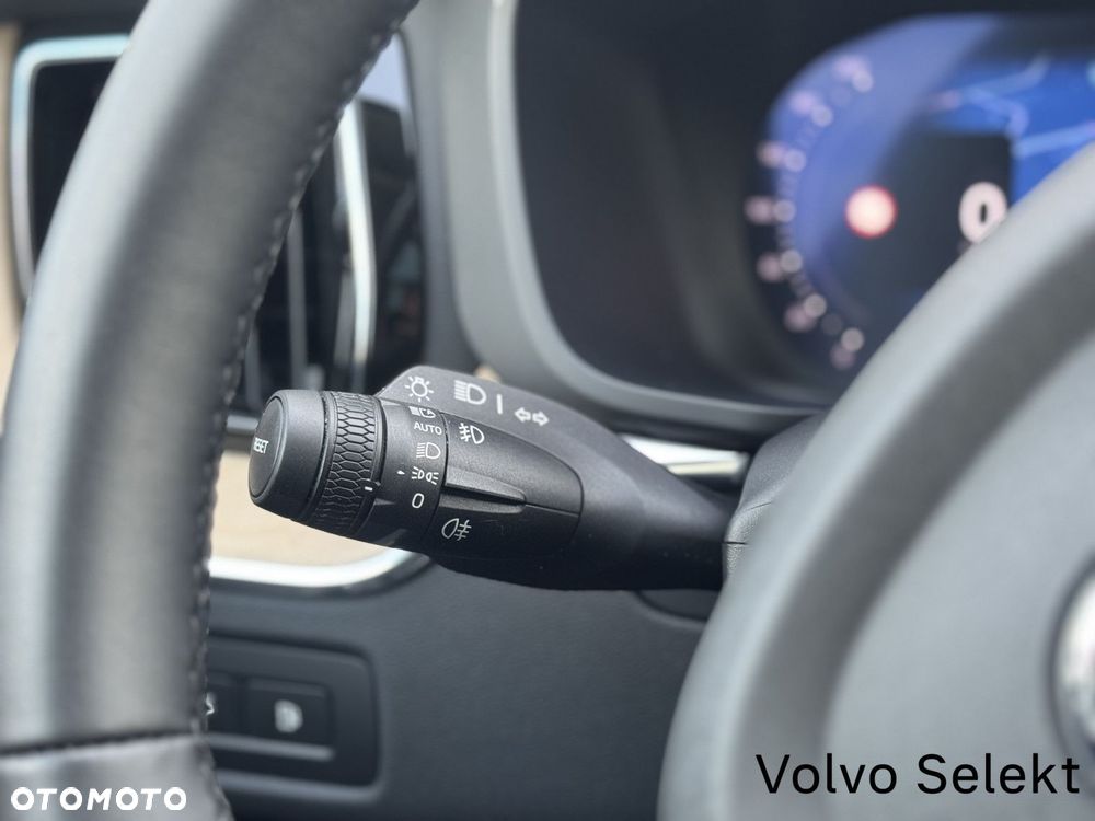 Volvo XC 60 - 25